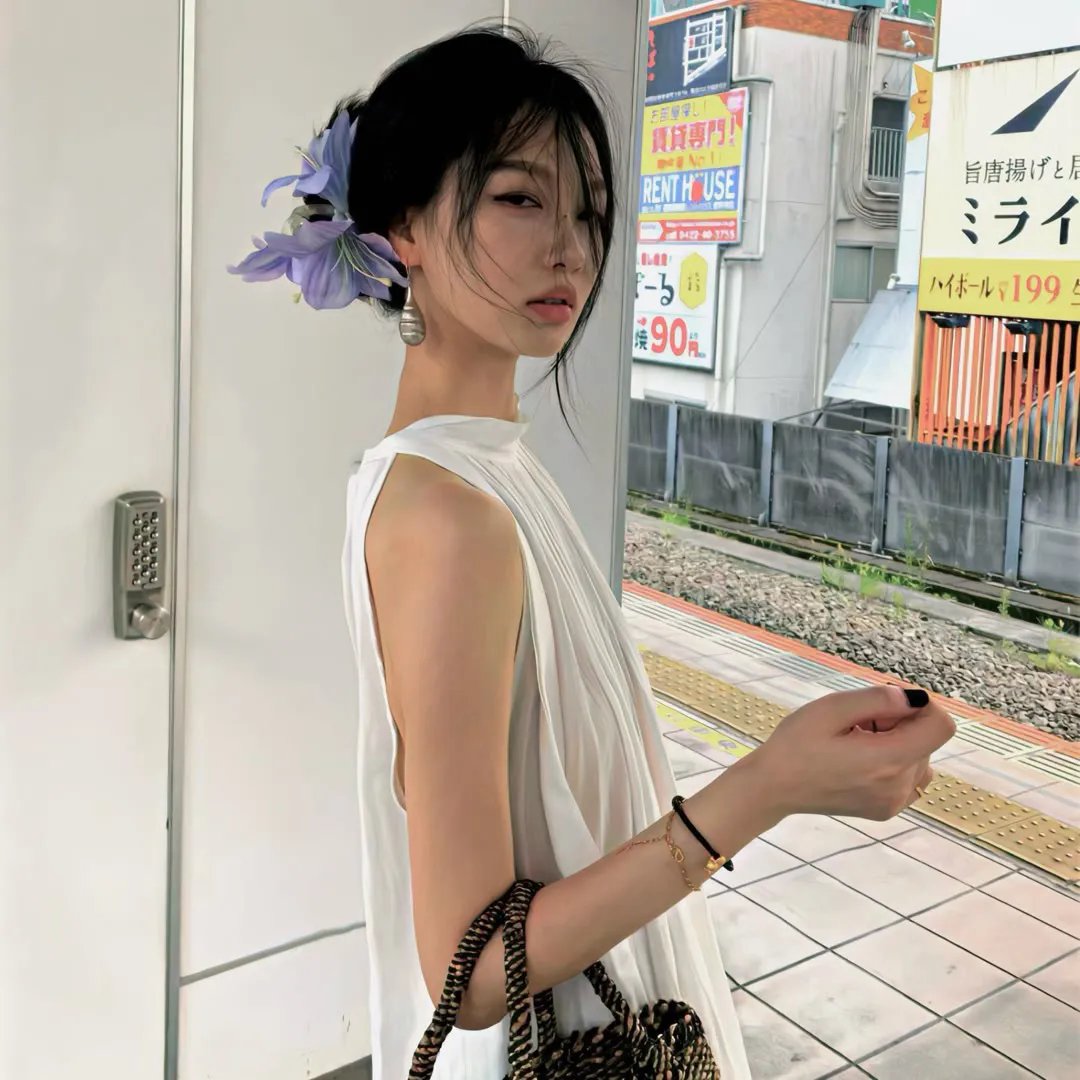高举·爱